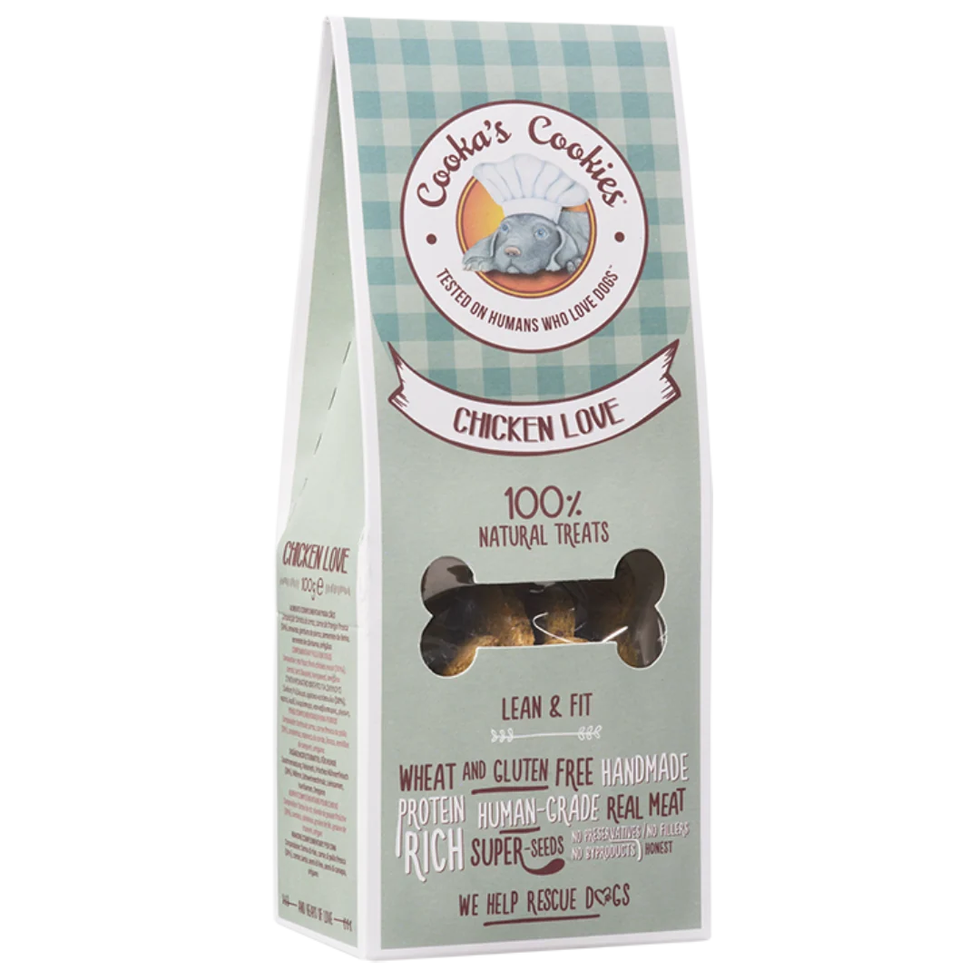 In Grün gehaltene Tüte mit Cookas Cookies Chicken love Hundeleckerlis