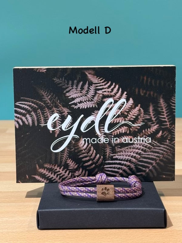 Schild Eydl und hell und durkel violettes Armband