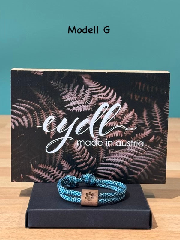 Schild Eydl und hellblaues - dunkelblau gepunktetes  Armband