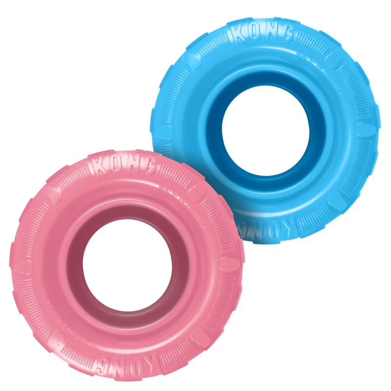 KONG Hundespielzeug Zwei Reifen aus Naturkautschuk in Rosa und Hellblau