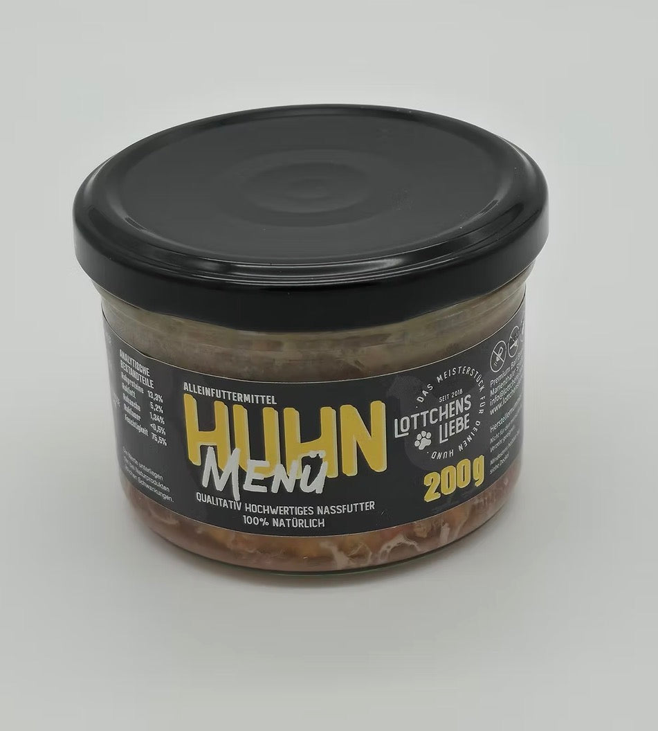 Ein Glas mit Huhn Nassfutter für Hunde 