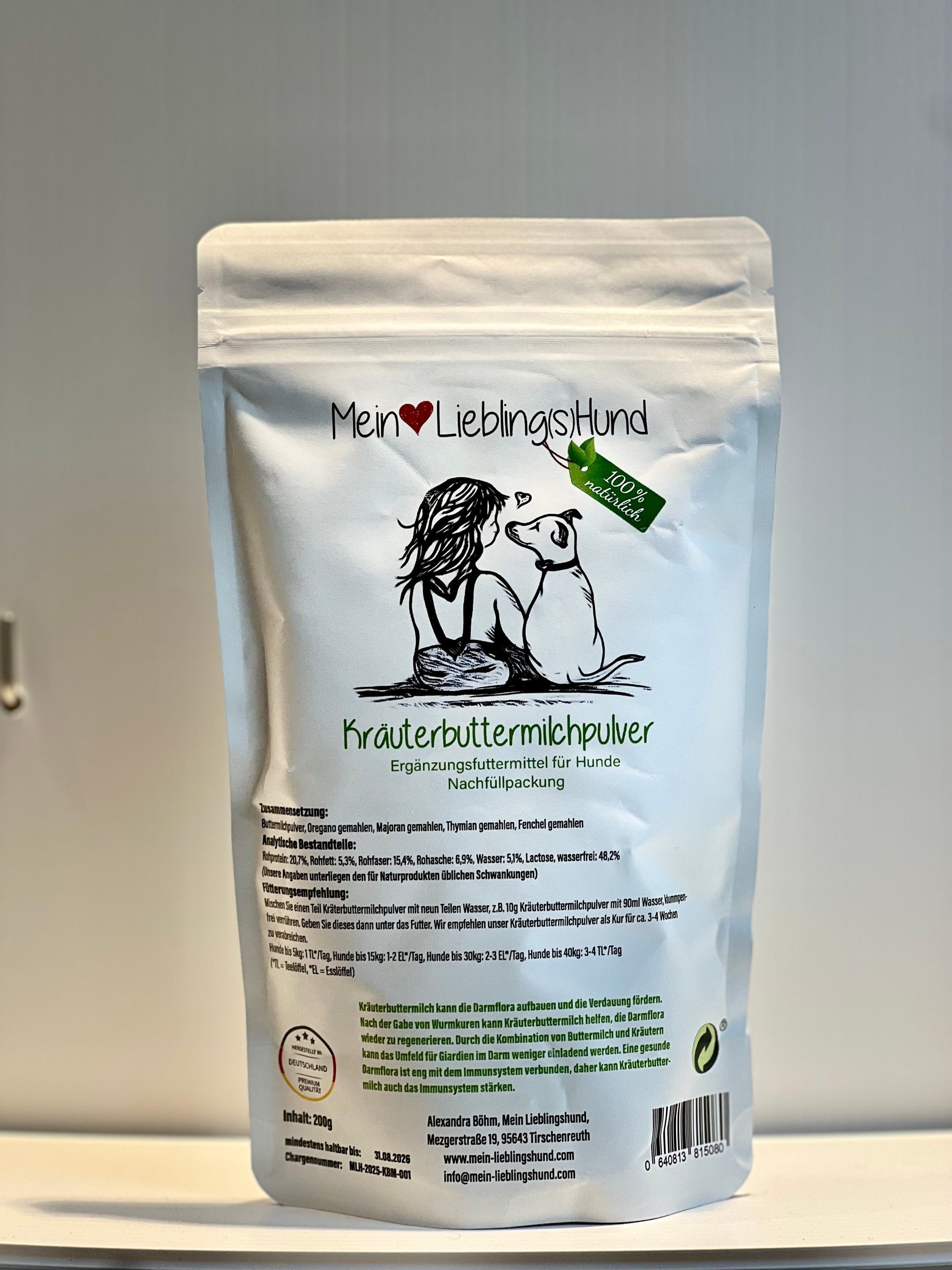 Mein LieblingsHund Kraeuterbuttermilchpulver fuer Hunde in weisser Standbodenverpackung, natuerliches Ergaenzungsfuttermittel zur Futteraufwertung

