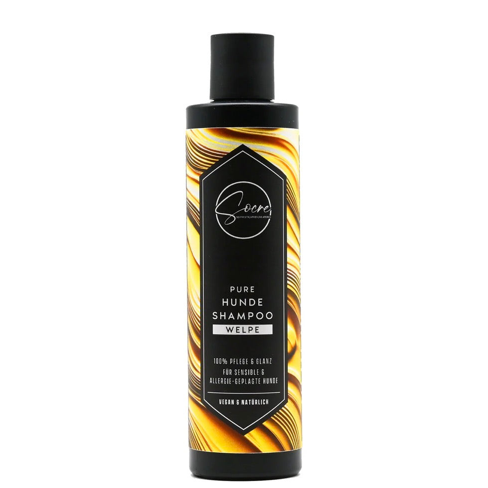 Eine Flasche Hundeshampoo für Hunde Welpen 