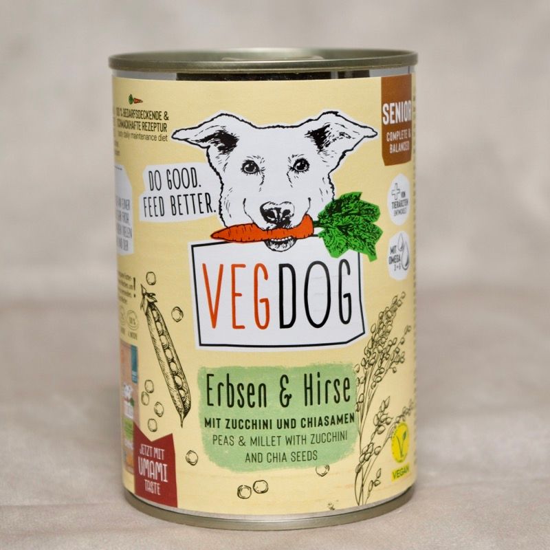 VEGDOG Senior Erbsen & Hirse für Hunde, veganes Nassfutter mit Zucchini und Chiasamen, vollständiges Alleinfuttermittel für ältere Hunde ab 7 Jahren